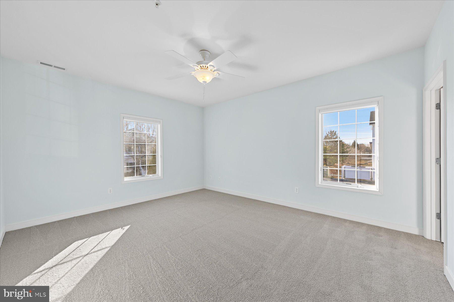 CEDAR BAY - Residential