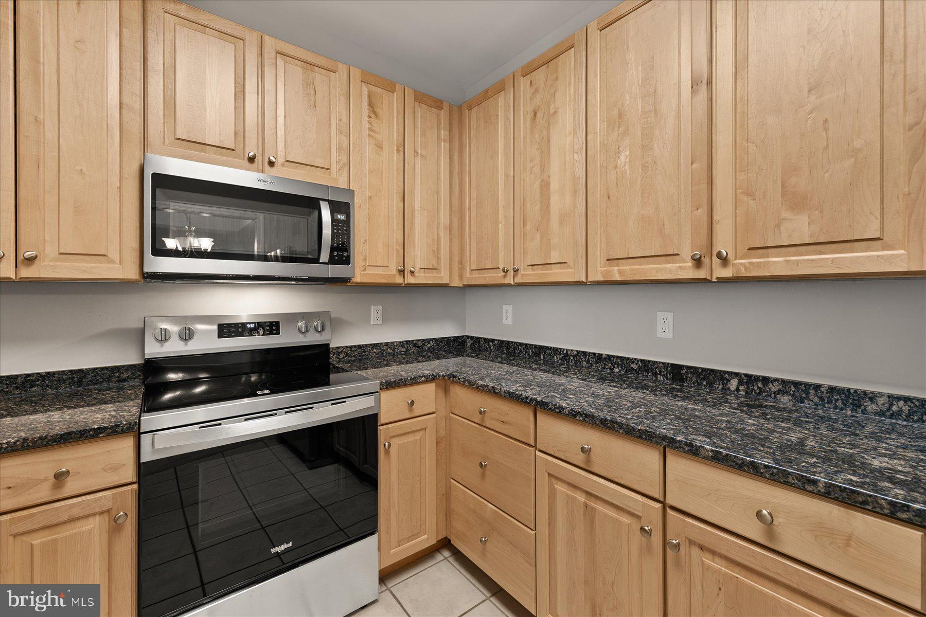 CEDAR BAY - Residential