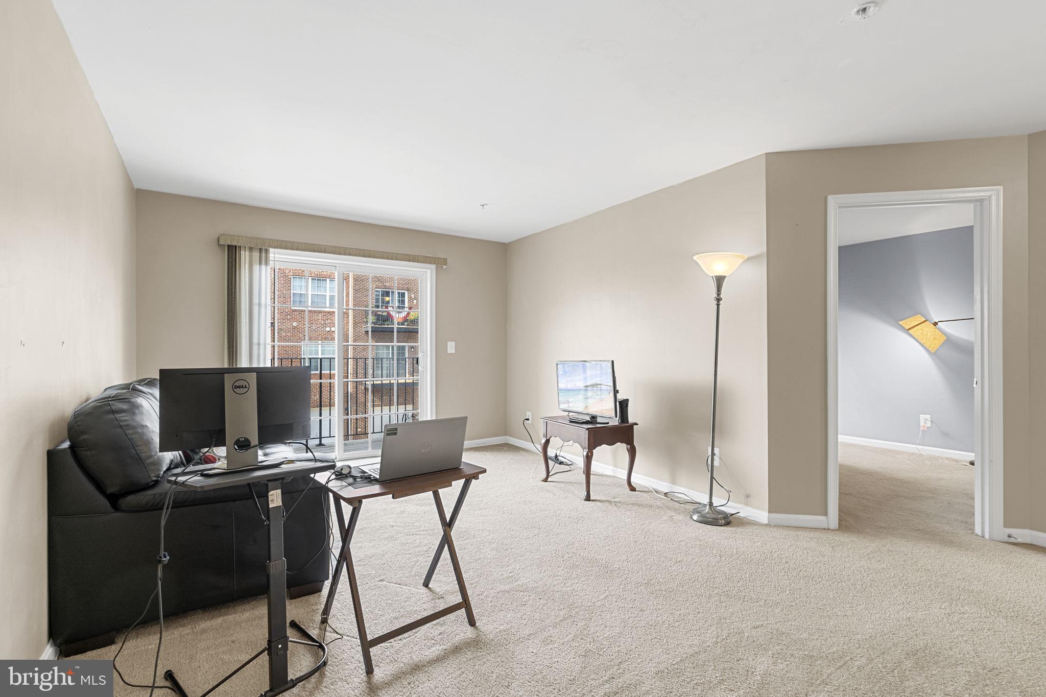 MARKET CENTER CONDOMINIUM - Residential