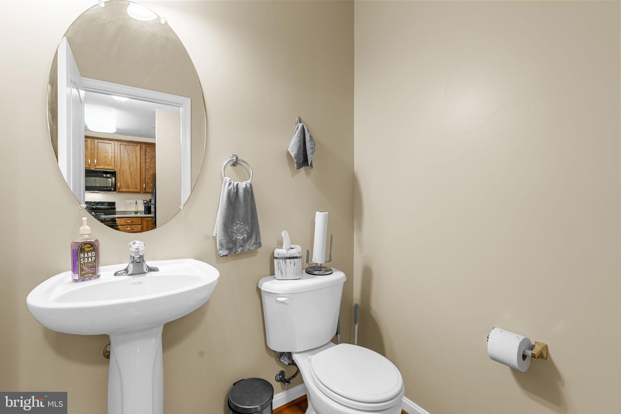 MARKET CENTER CONDOMINIUM - Residential