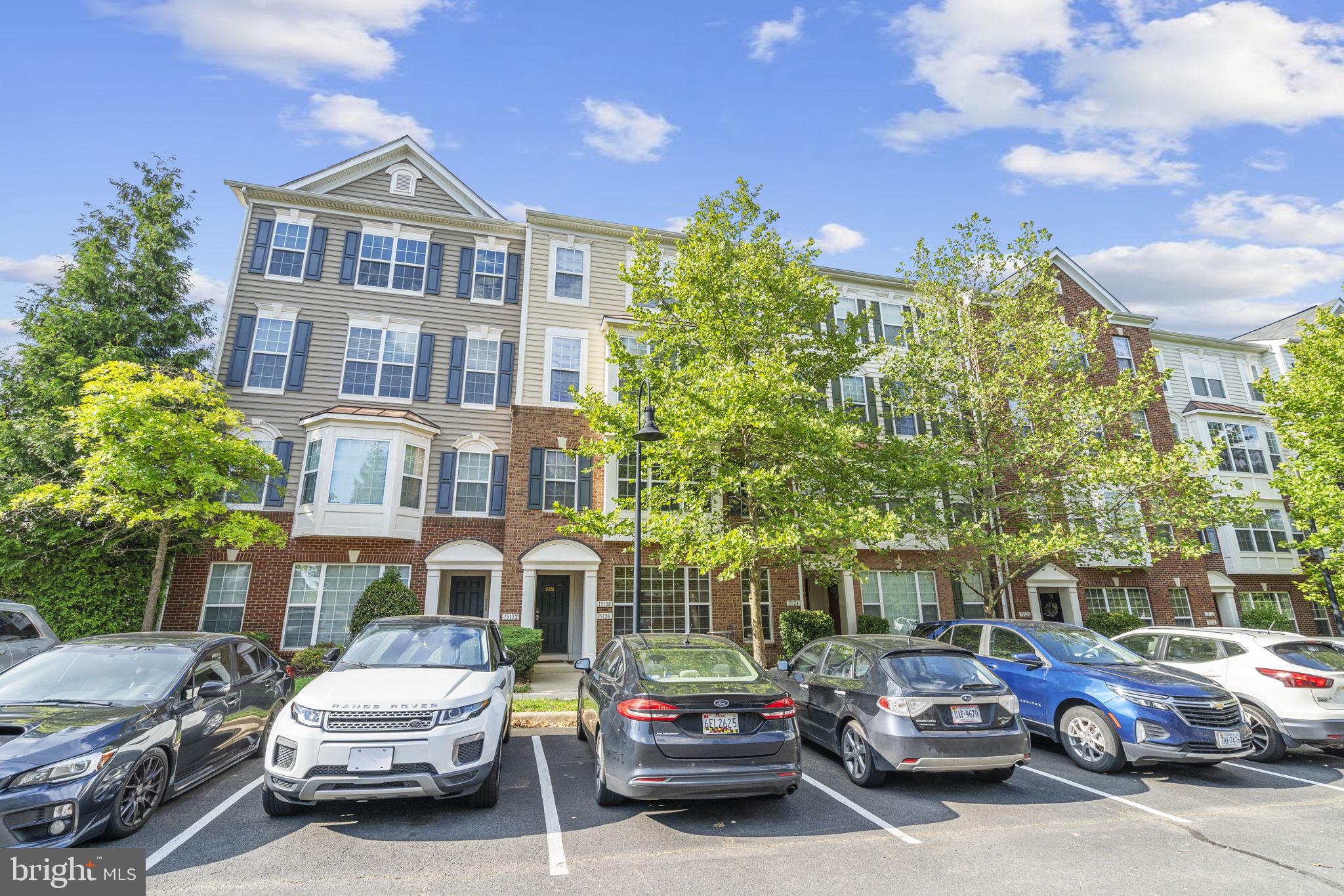 MARKET CENTER CONDOMINIUM - Residential