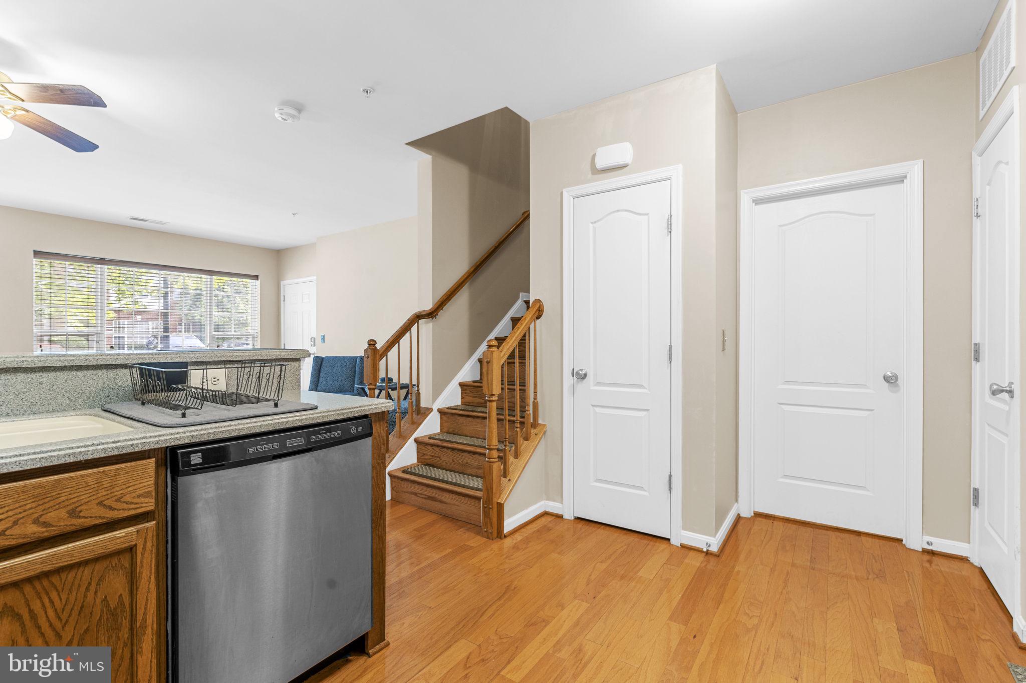 MARKET CENTER CONDOMINIUM - Residential