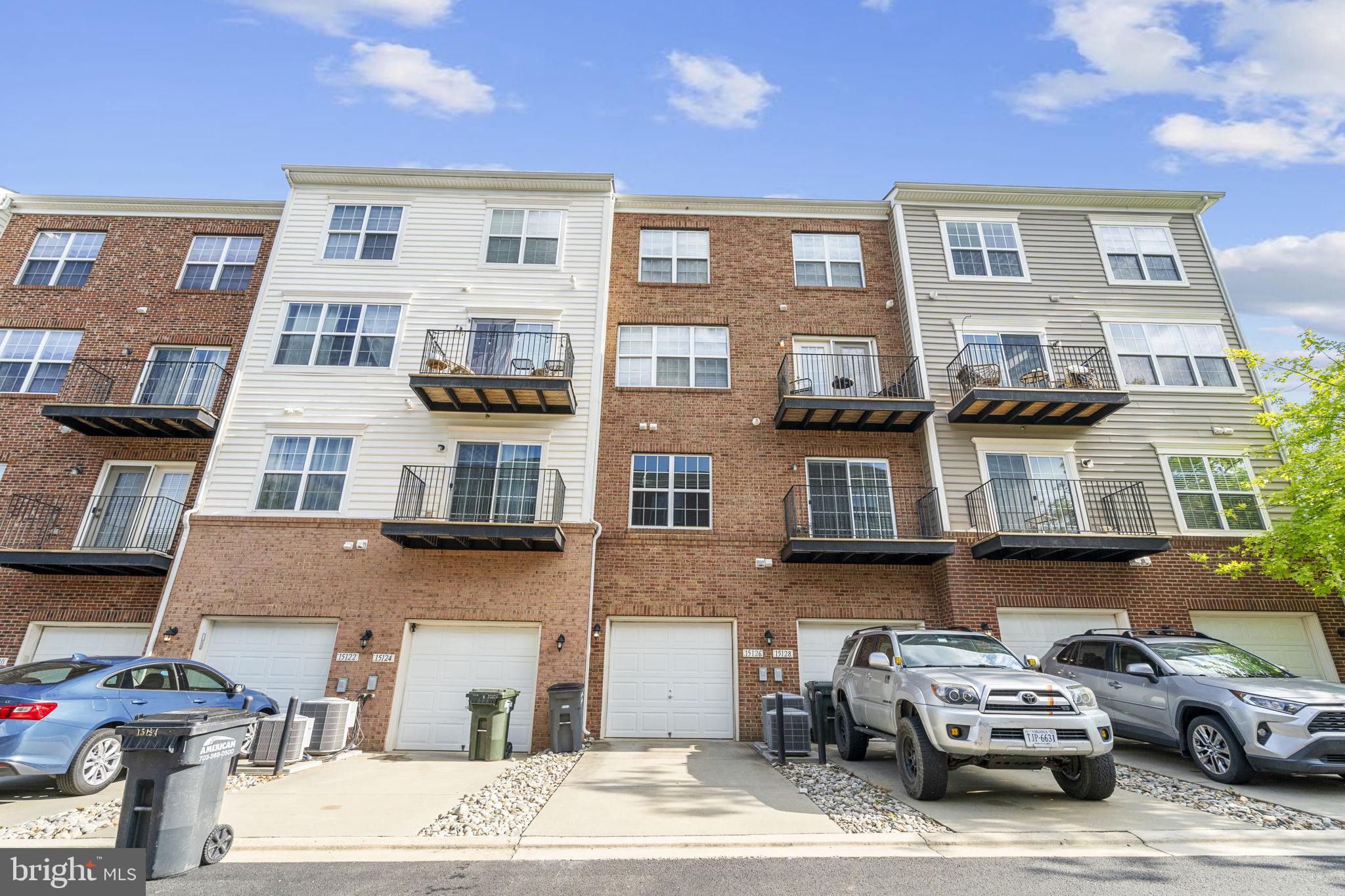 MARKET CENTER CONDOMINIUM - Residential