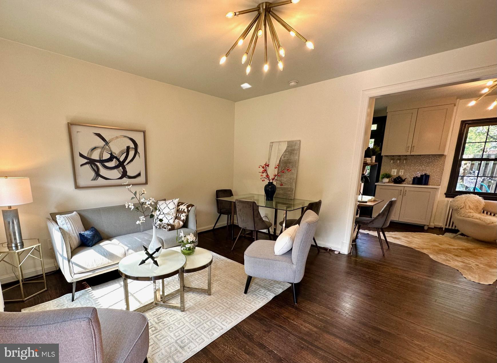 OLD TOWN ALEXANDRIA - Residential