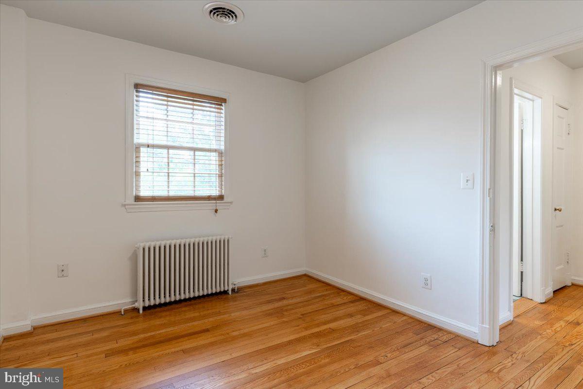 OLD TOWN ALEXANDRIA - Residential