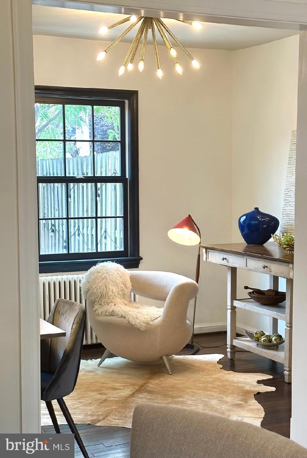 OLD TOWN ALEXANDRIA - Residential