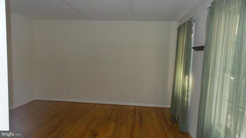 OLIVERS POND - Residential