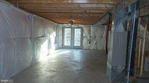 OLIVERS POND - Residential