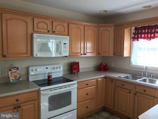 OLIVERS POND - Residential