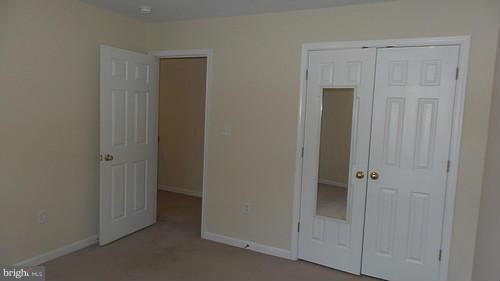 OLIVERS POND - Residential