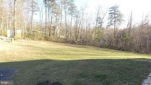 OLIVERS POND - Residential