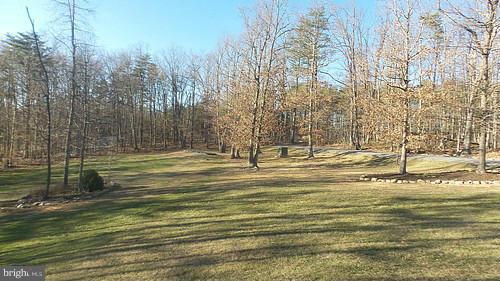 OLIVERS POND - Residential