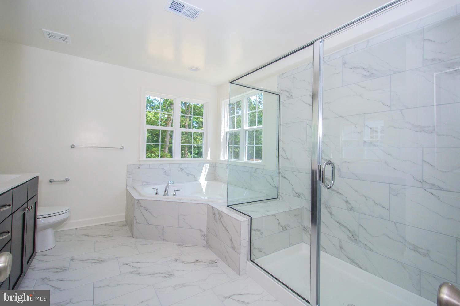 SABRINA PARK - Residential