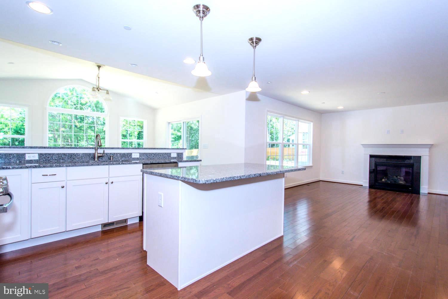 SABRINA PARK - Residential