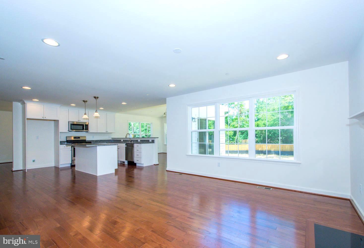 SABRINA PARK - Residential