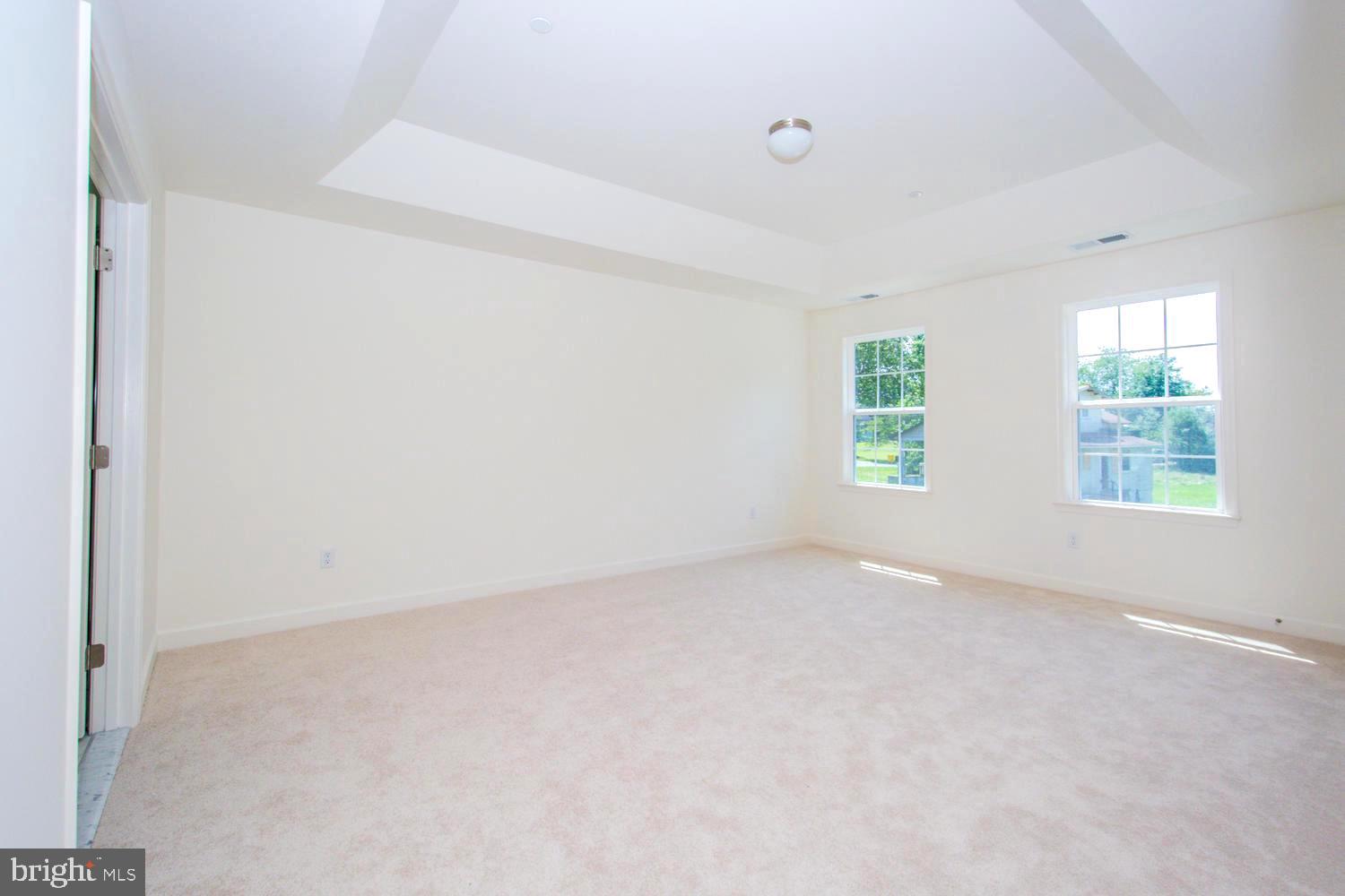 SABRINA PARK - Residential