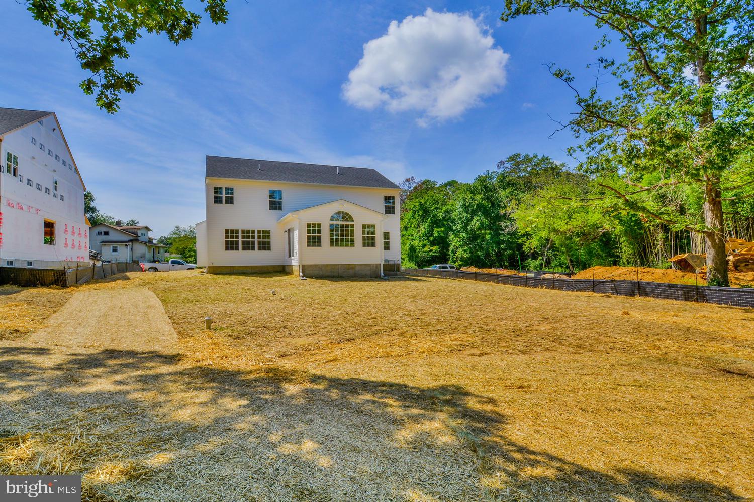 SABRINA PARK - Residential