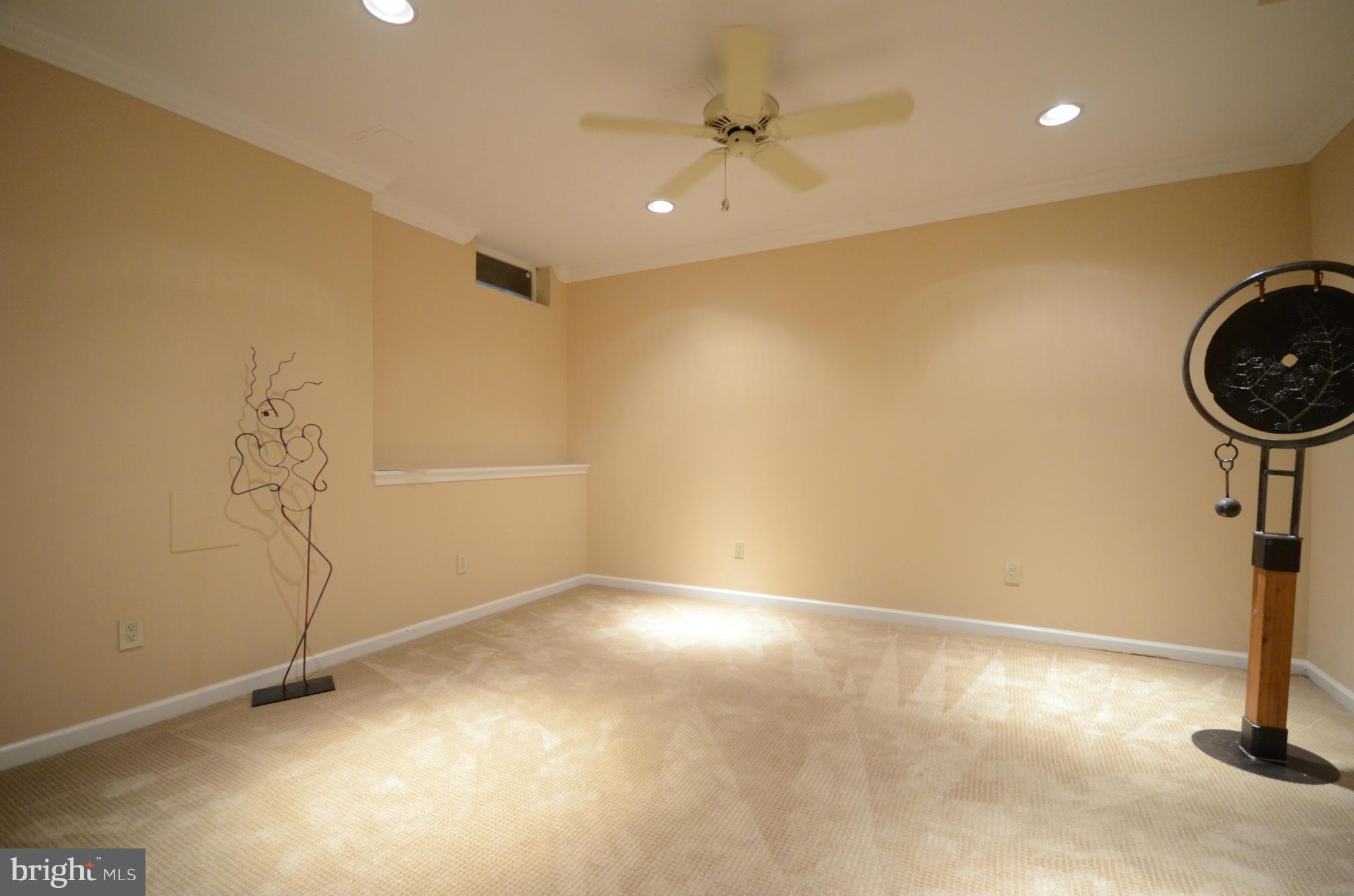 FOXCHASE - Residential