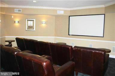 FITZ AT ROCKVILLE TOWN C - Residential Lease