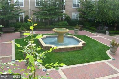 FITZ AT ROCKVILLE TOWN C - Residential Lease