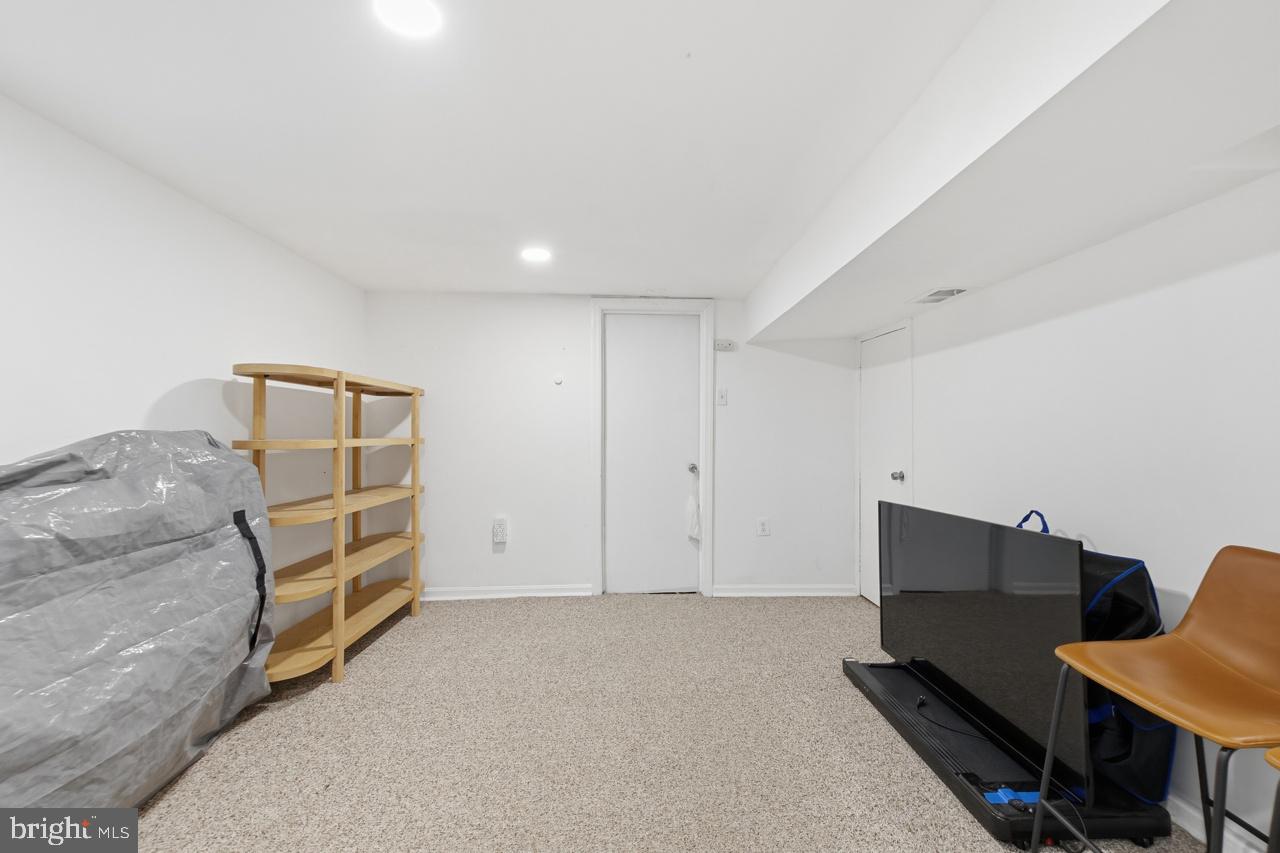 CAMERON HOMES - Residential