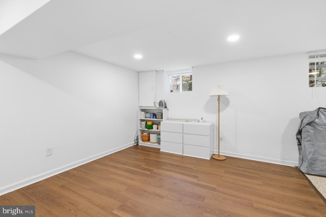 CAMERON HOMES - Residential