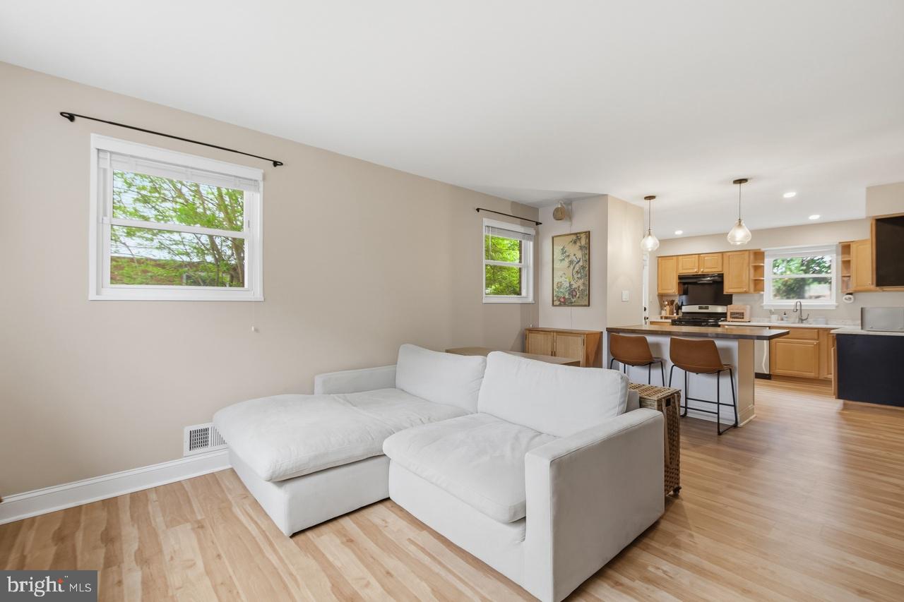 CAMERON HOMES - Residential