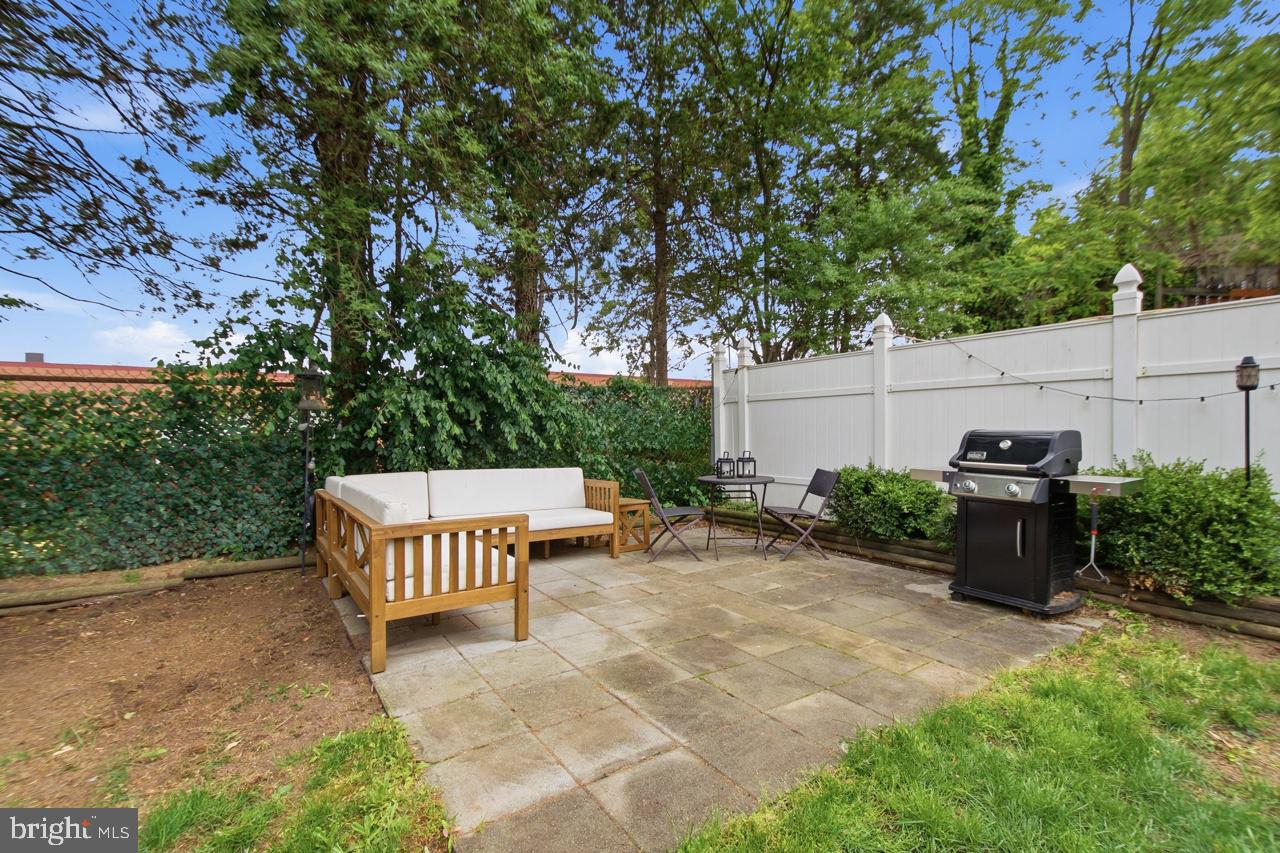CAMERON HOMES - Residential