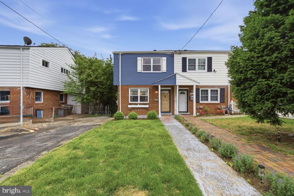 Photo of 3916 Vermont Avenue, ALEXANDRIA, VA 22304 (MLS # VAAX2059632)