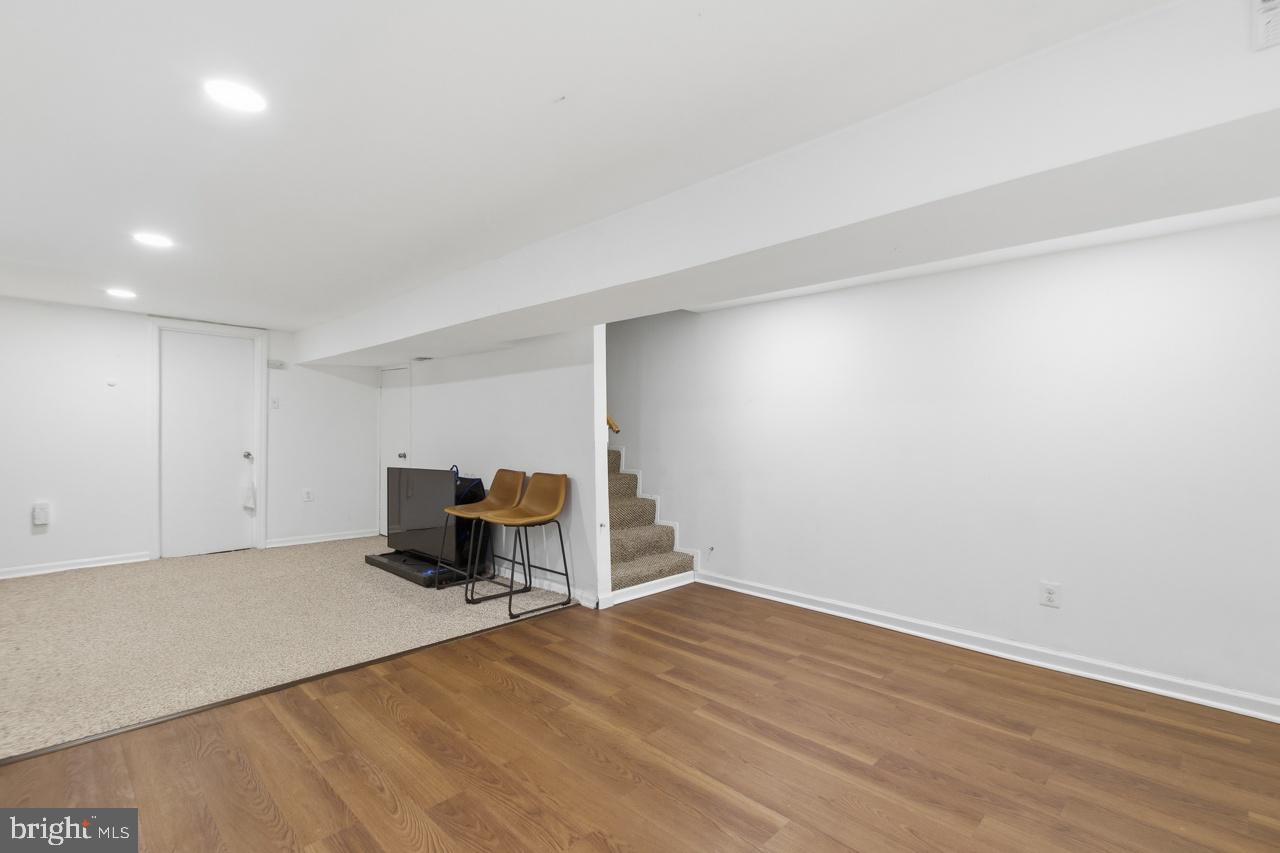 CAMERON HOMES - Residential