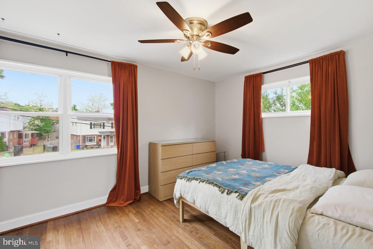 CAMERON HOMES - Residential