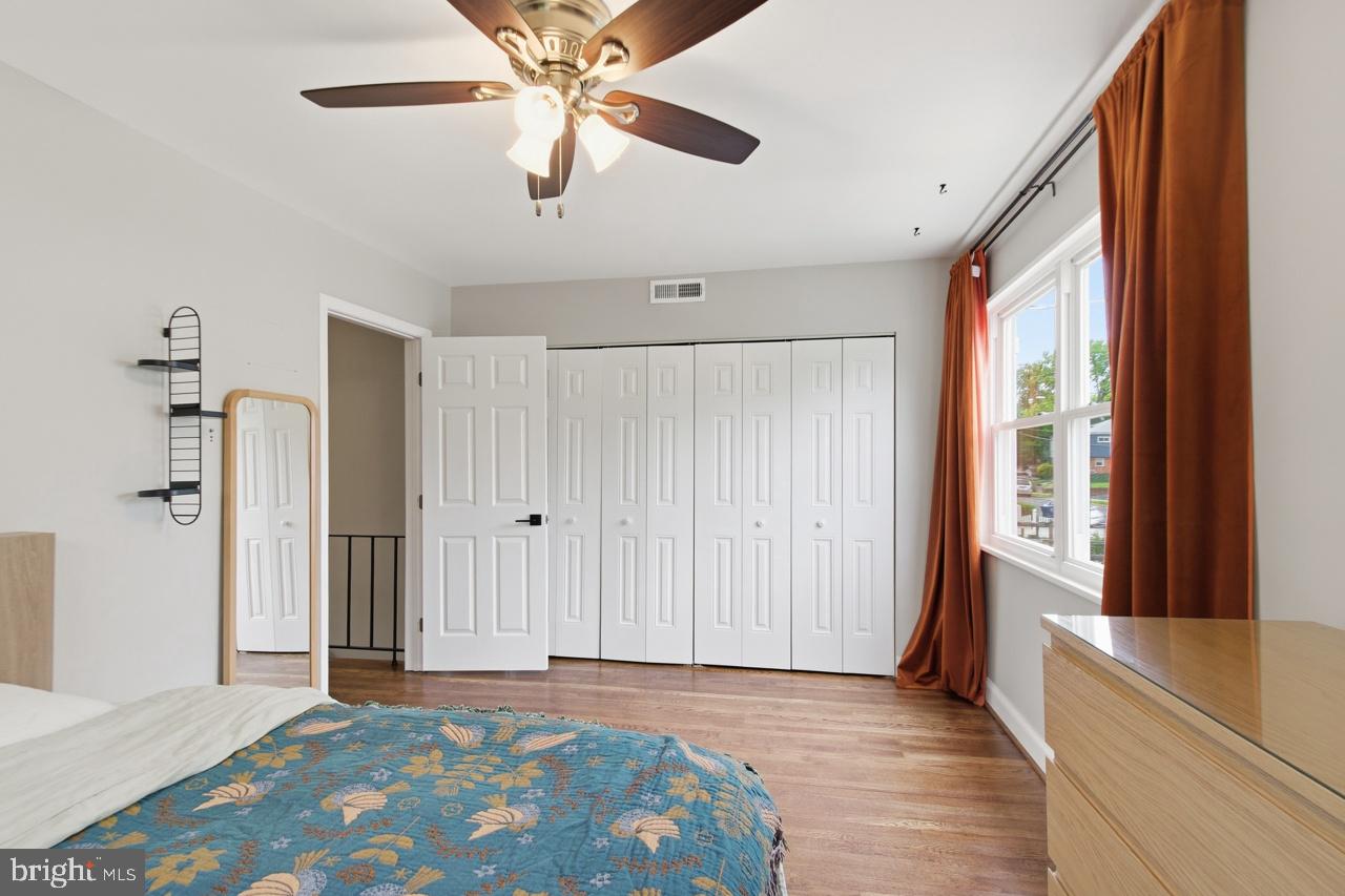 CAMERON HOMES - Residential