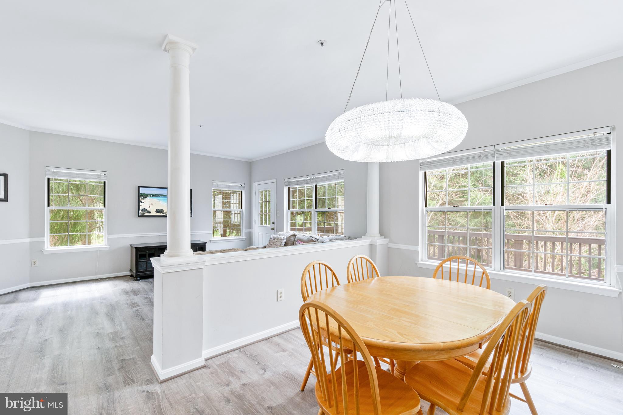 LAKE HALLOWELL - Residential