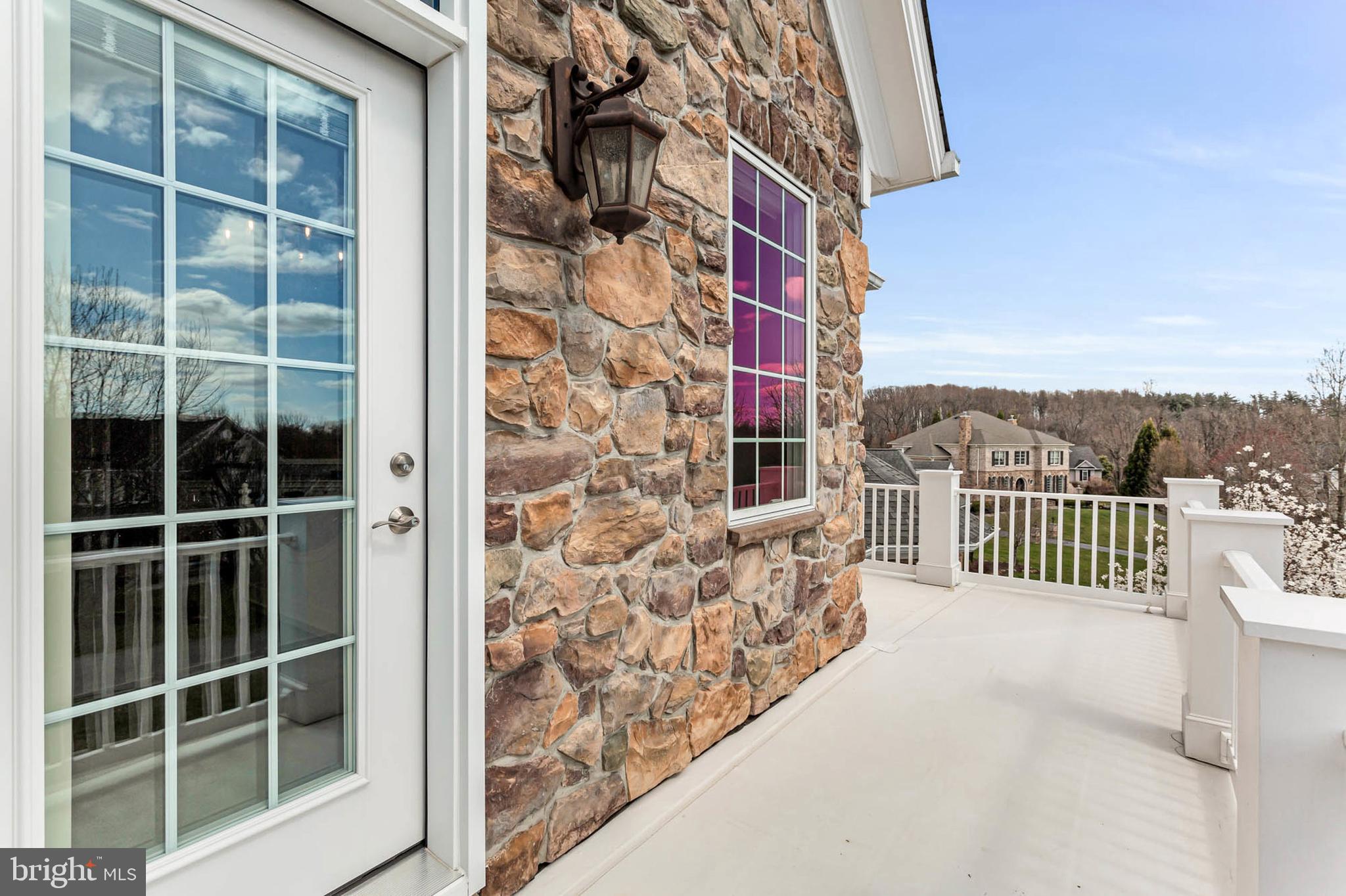 FOX MEADOW - Residential