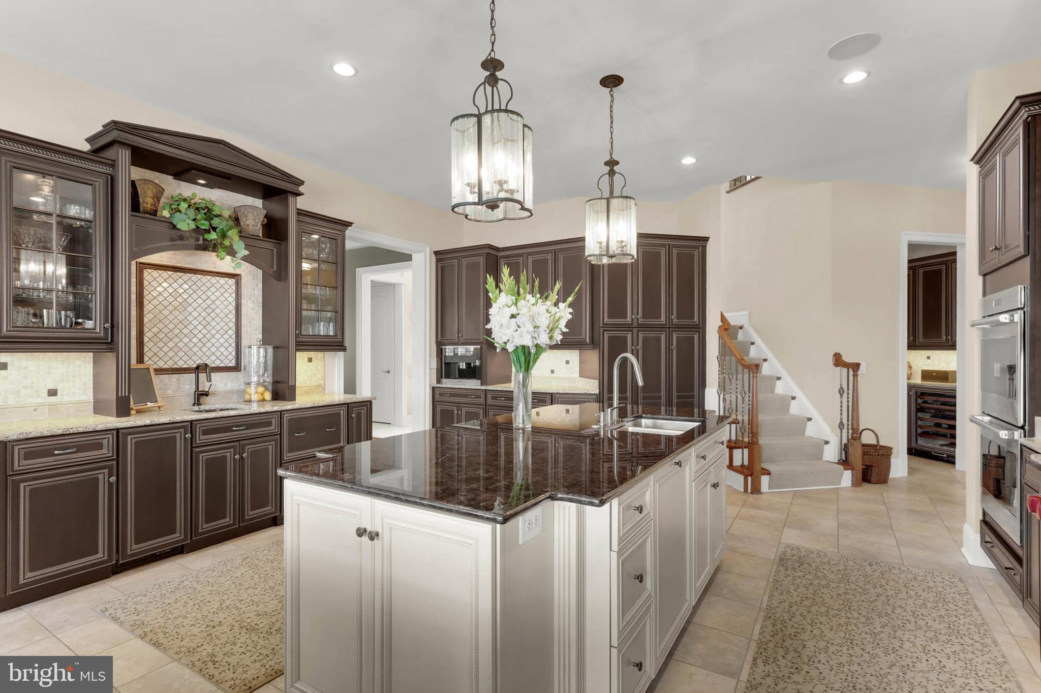 FOX MEADOW - Residential