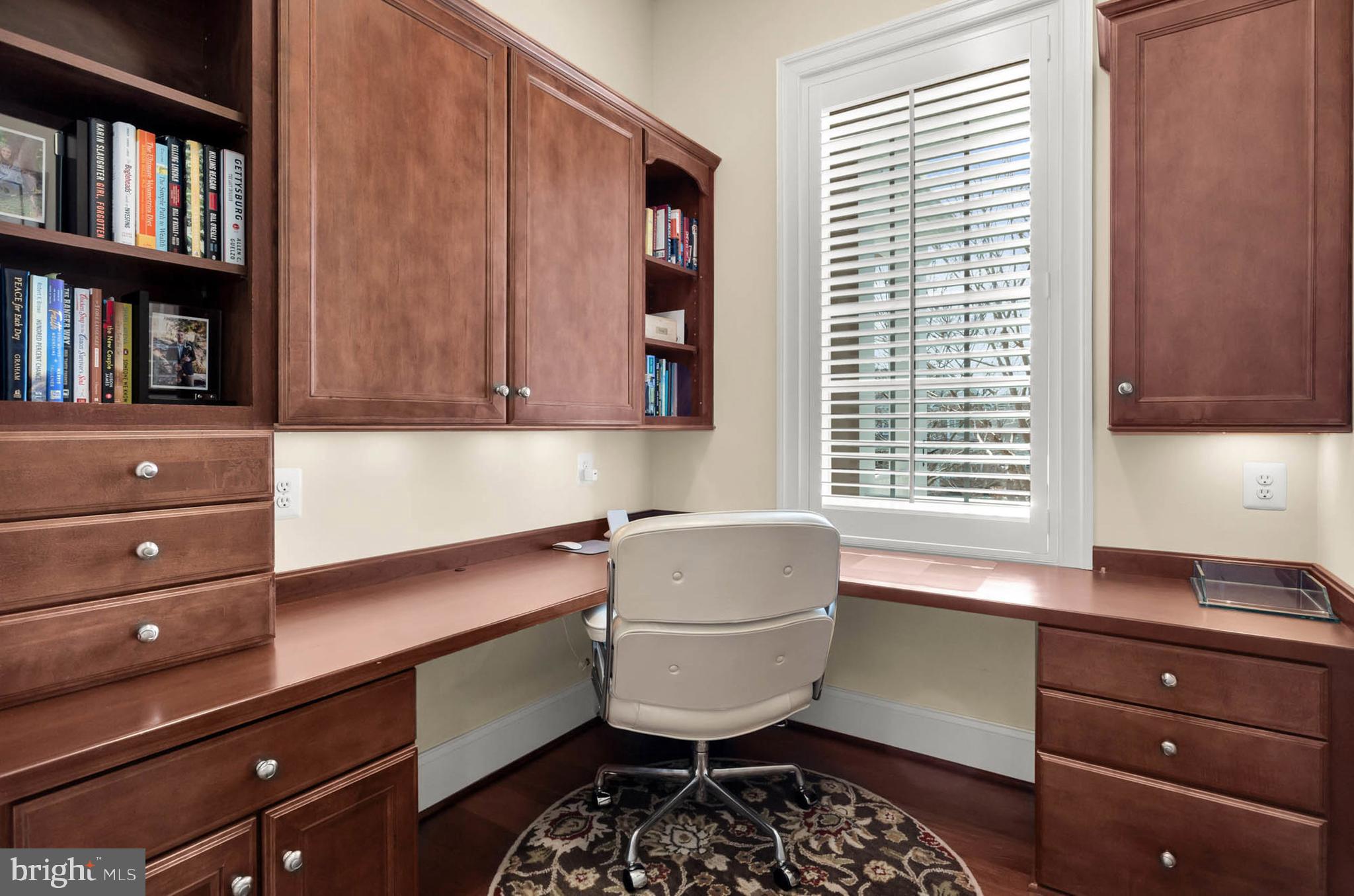 FOX MEADOW - Residential