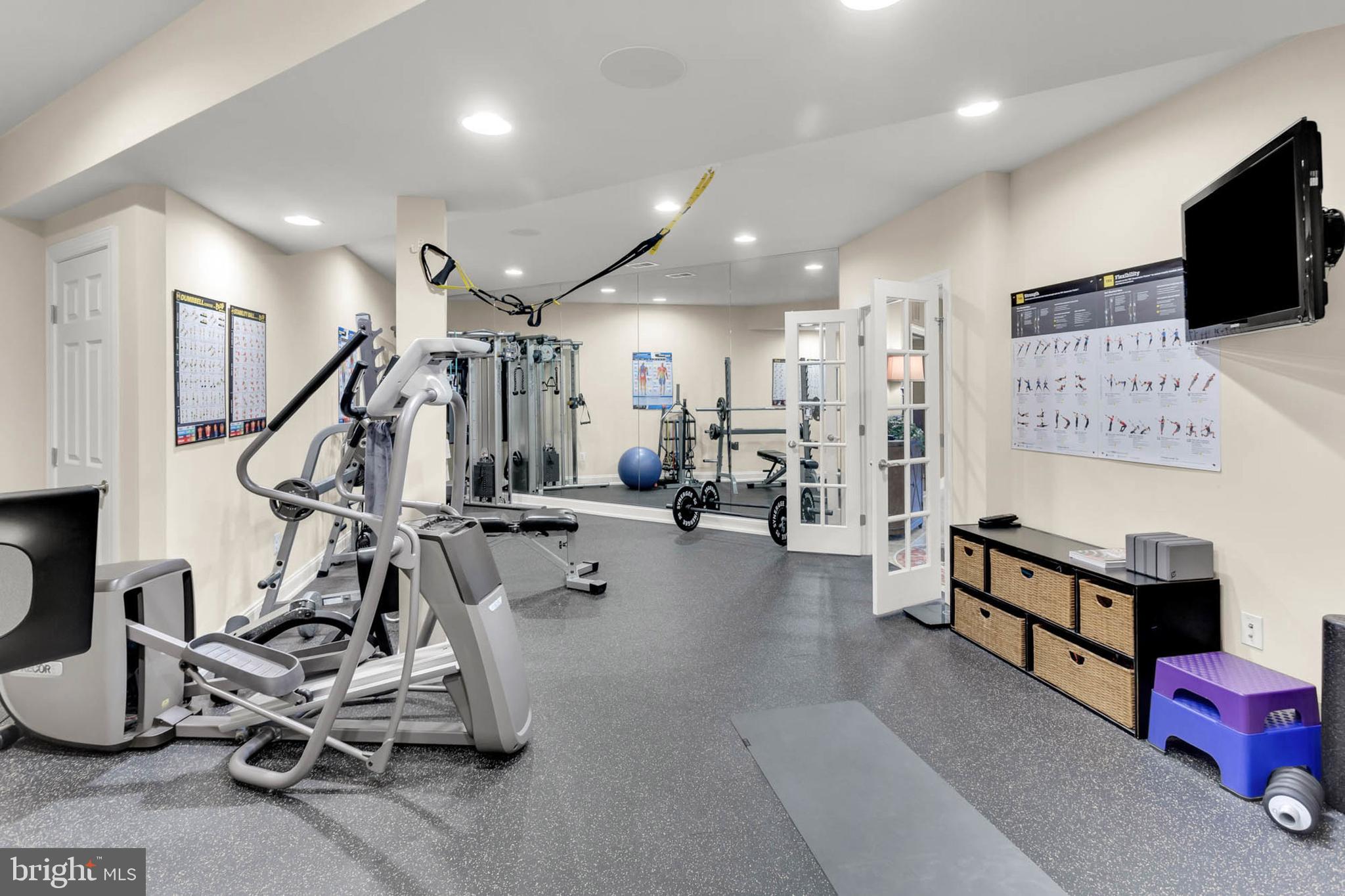 FOX MEADOW - Residential