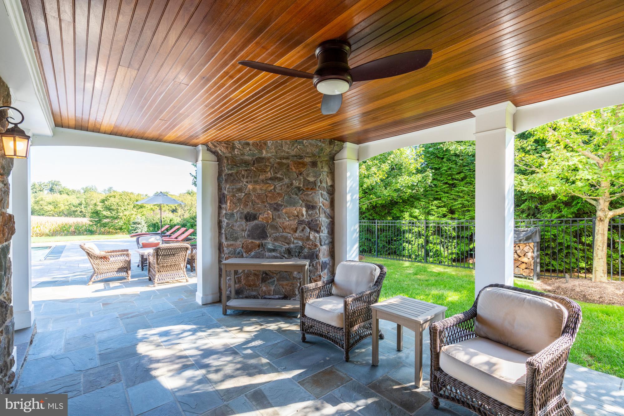 FOX MEADOW - Residential