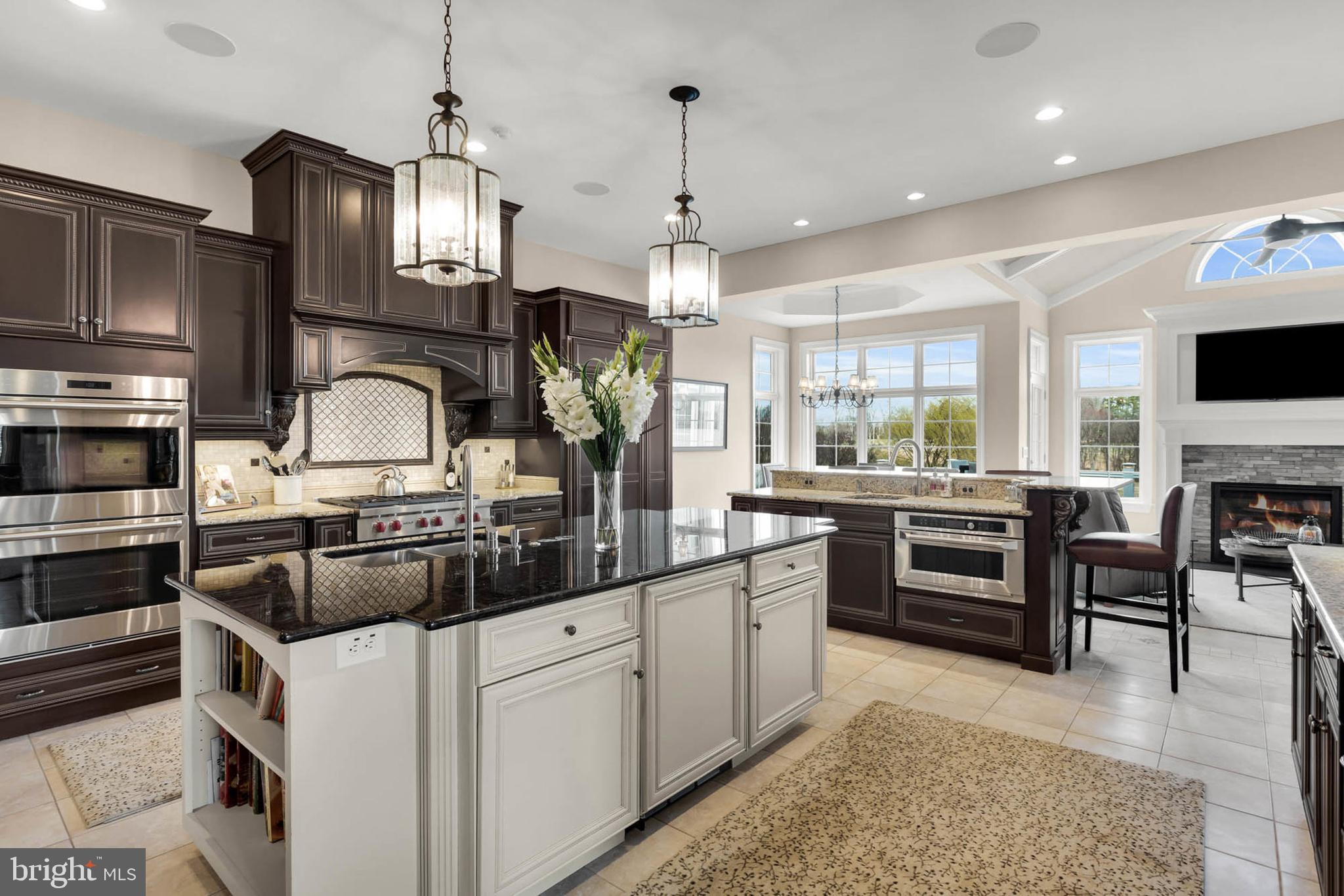 13615 FOX STREAM WAY