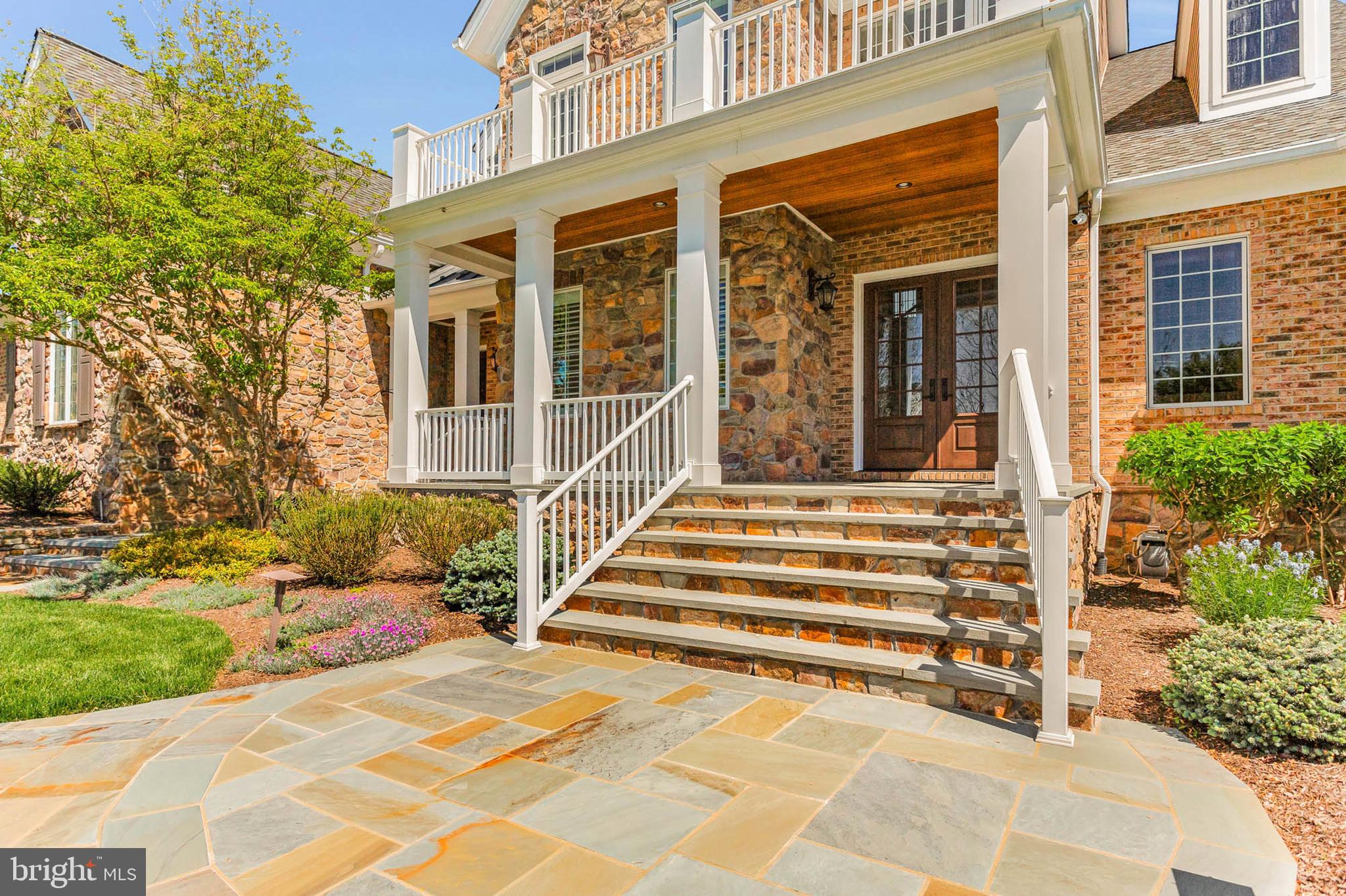 FOX MEADOW - Residential