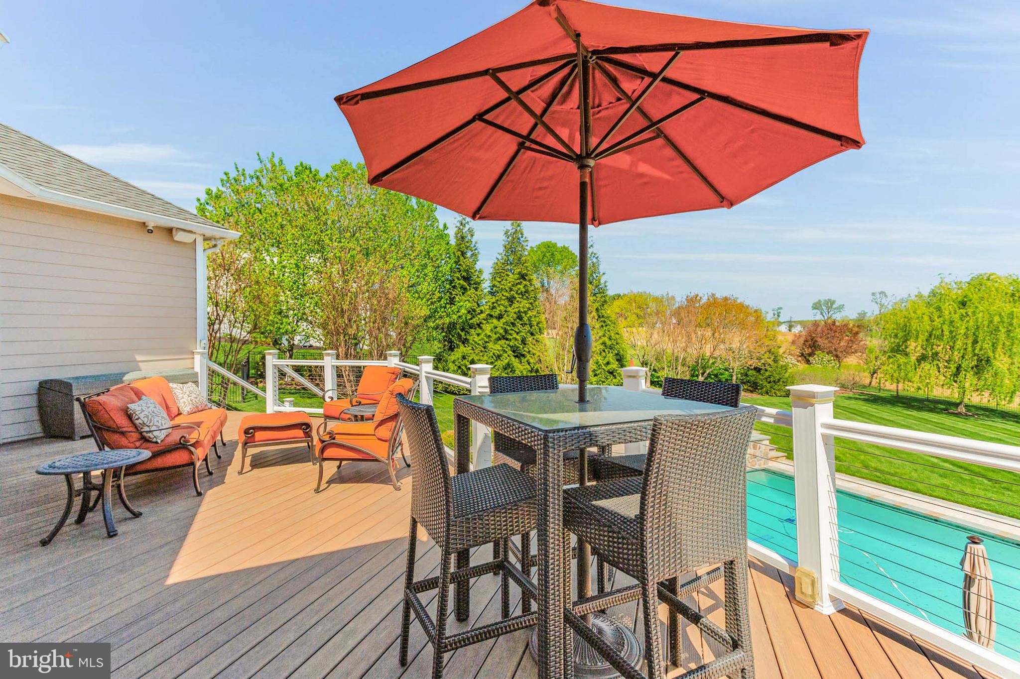 FOX MEADOW - Residential