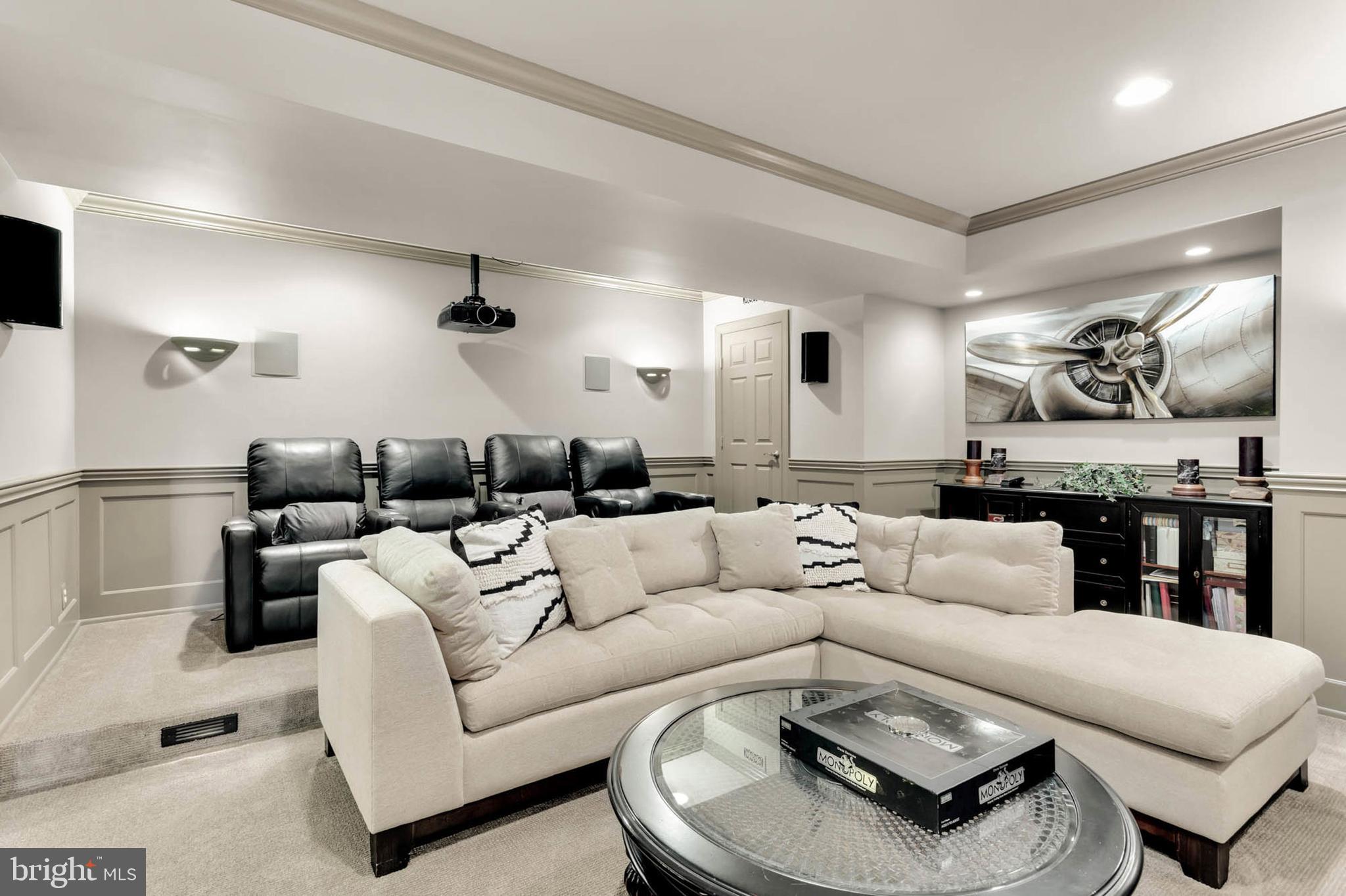 FOX MEADOW - Residential