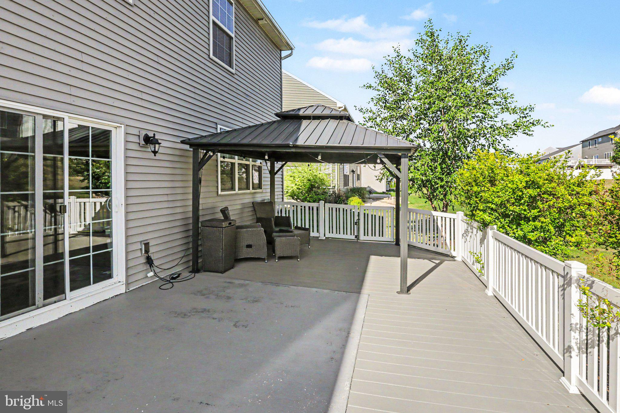 1 GREYSTONE XING L-0119
