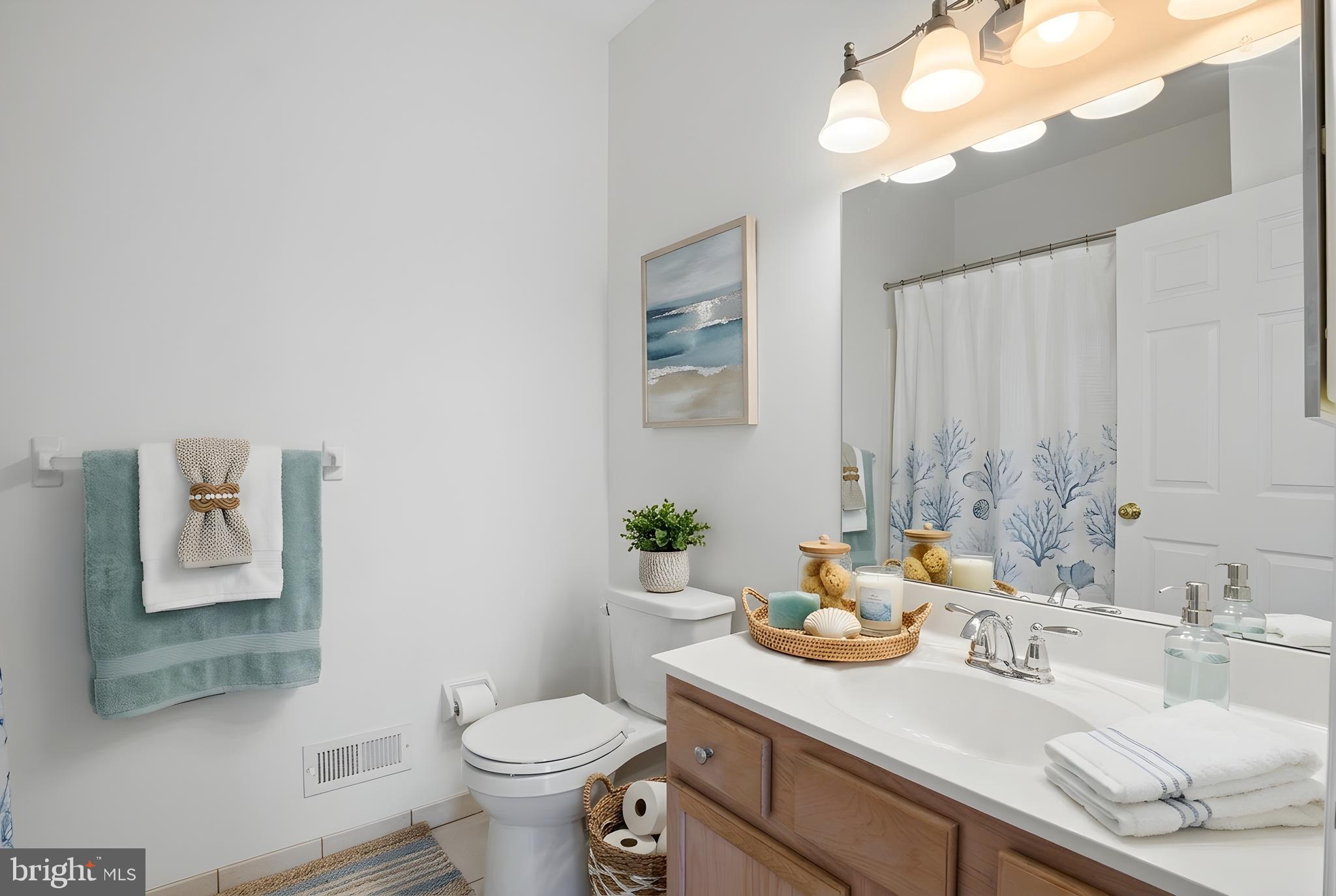 CHARLESTOWN HUNT - Residential