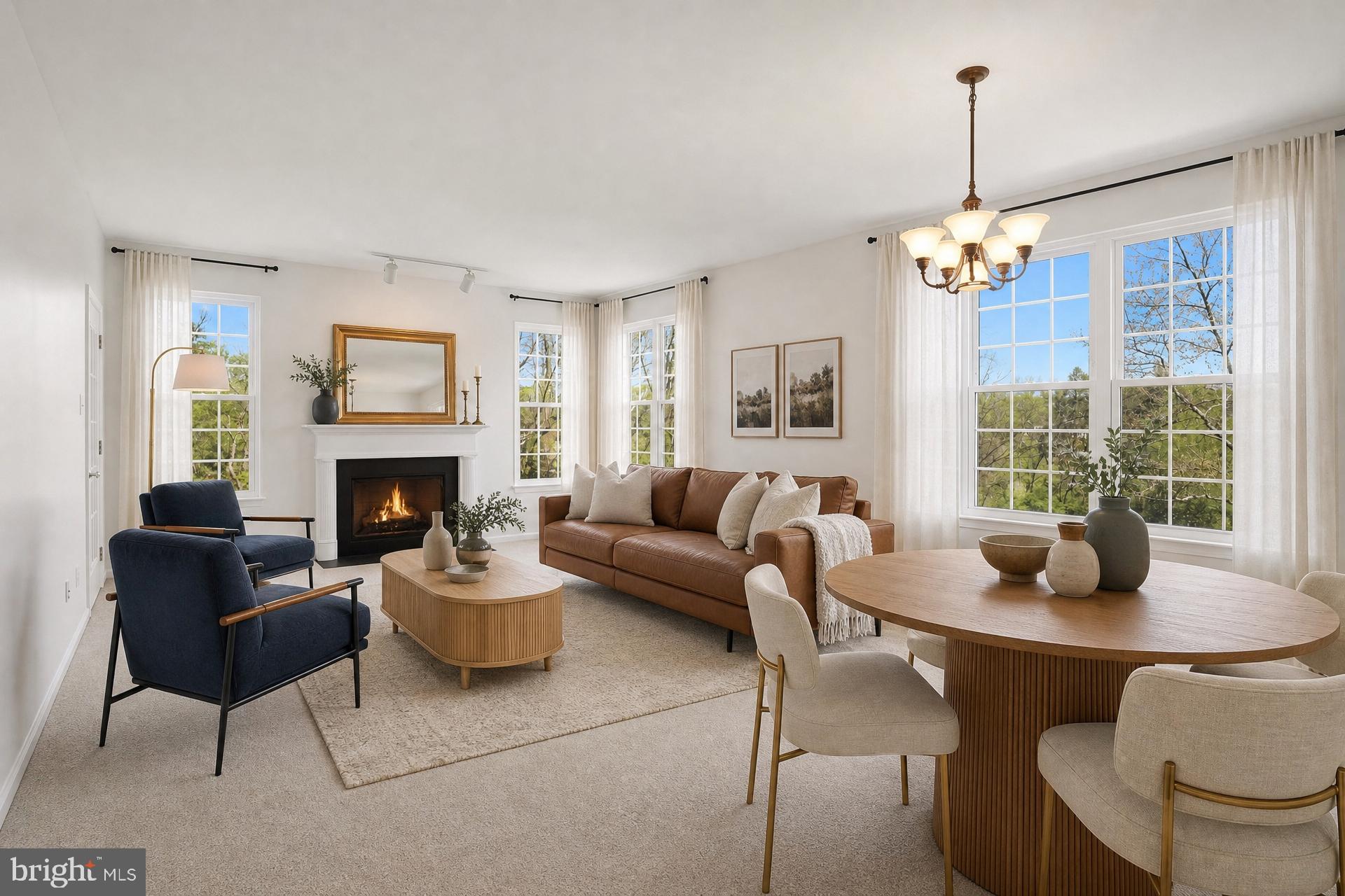 CHARLESTOWN HUNT - Residential