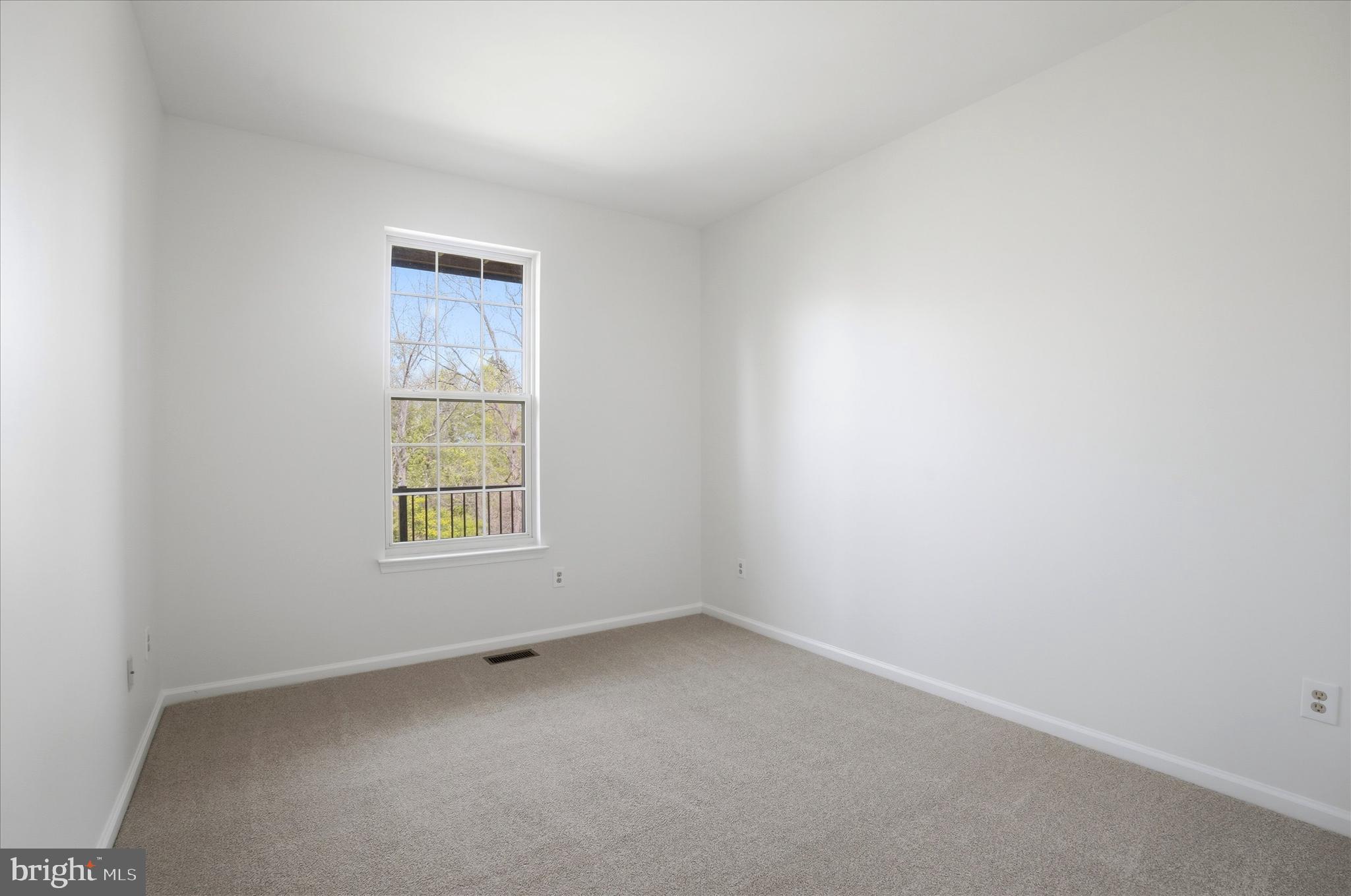 CHARLESTOWN HUNT - Residential