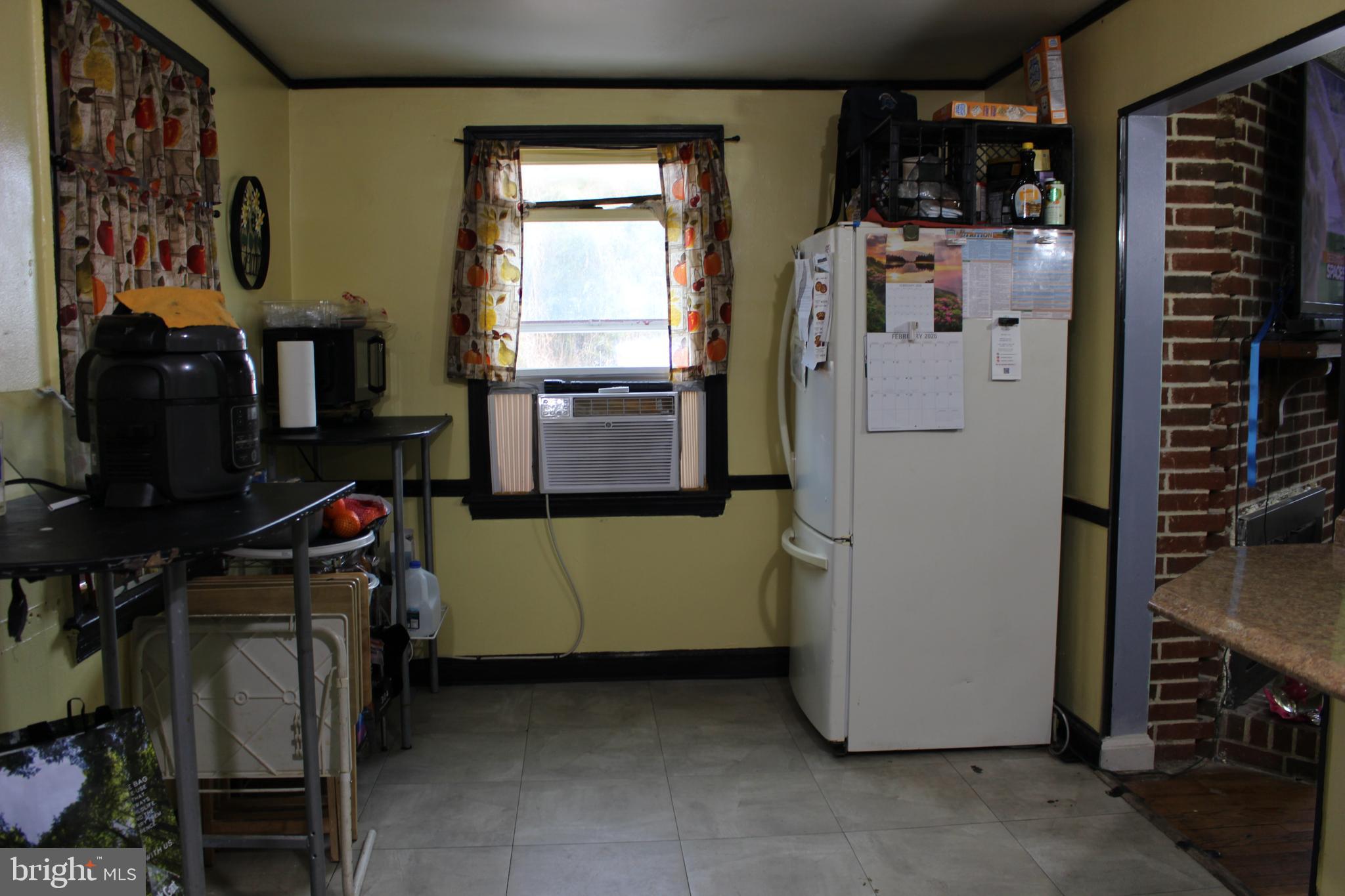 DEFENSE HEIGHTS - Residential