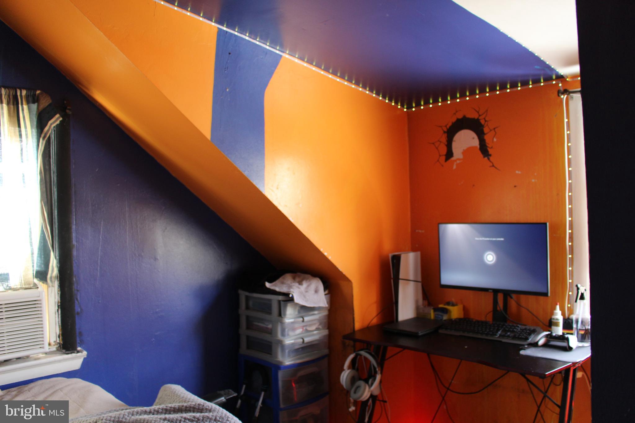 DEFENSE HEIGHTS - Residential