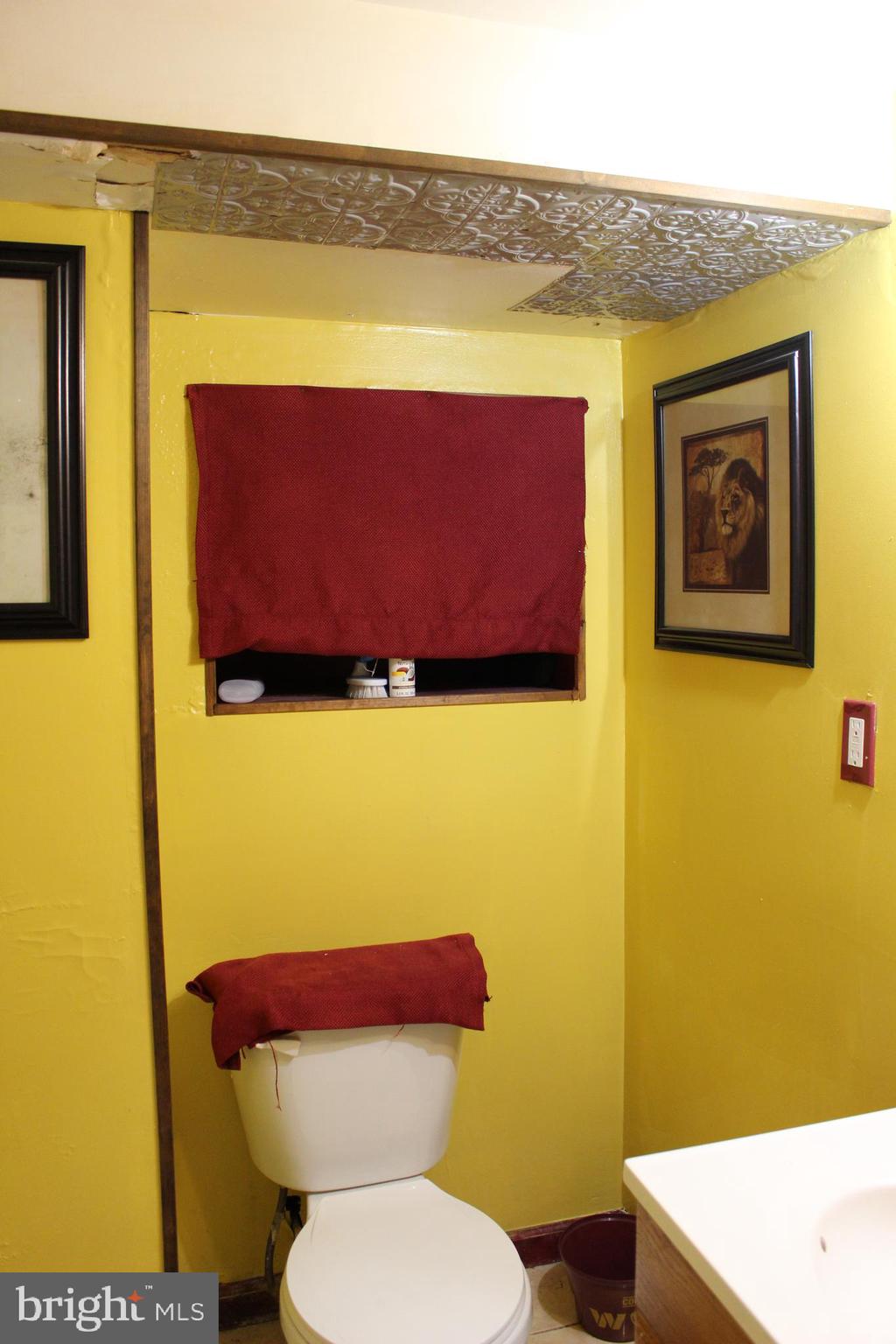 DEFENSE HEIGHTS - Residential