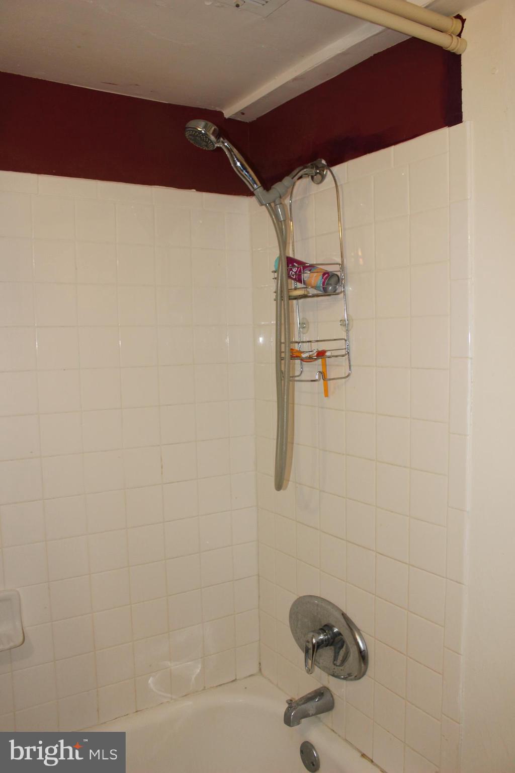 DEFENSE HEIGHTS - Residential